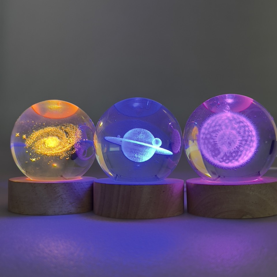 Esfera De Cristal 3d Lampara Led Usb Luz De Noche 8cm Varios Modelos - Imagen 5